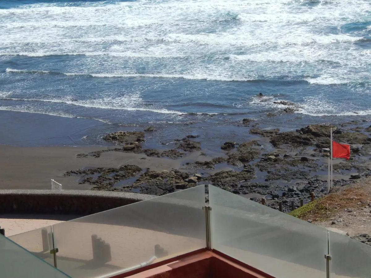 Ferienwohnung Loft With Balcony Sea View Playa Del Hombre Exterior foto